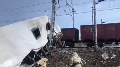 Nga: Va chạm giữa tàu hoả và xe buýt khiến 8 người thiệt mạng