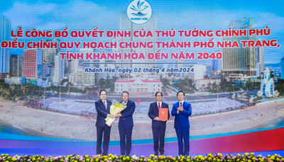 Kỷ niệm 100 năm xây dựng và phát triển thành phố Nha Trang
