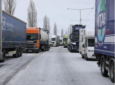 Thuỵ Điển: Bão tuyết càn quét gây cản trở giao thông