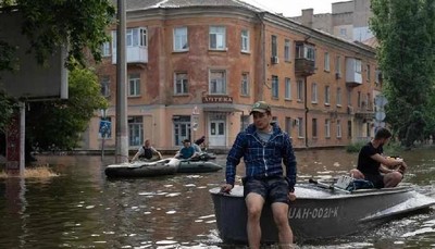 Nga huy động quân đội ứng phó tình trạng ngập lụt do vỡ đập
