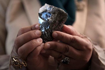 Sử dụng trí tuệ nhân tạo để tìm kiếm mỏ kim cương mới ở Botswana