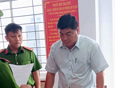 Bắt tạm giam Phó Chủ tịch thành phố Long Xuyên Nguyễn Bảo Sinh