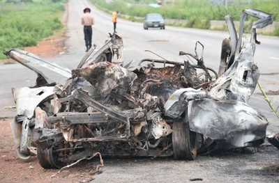 Nigeria: Xe buýt và ô tô bốc cháy sau va chạm, ít nhất 19 người thiệt mạng
