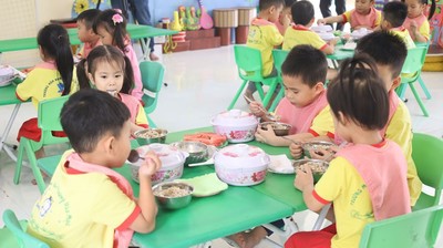 Hà Nam: Chú trọng bảo đảm an toàn thực phẩm trong trường học tại Kim Bảng
