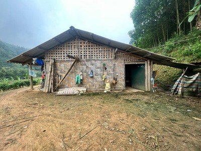 Cao Bằng: Gần 112 triệu đồng hỗ trợ xây dựng nhà ở và trao học bổng cho một học sinh