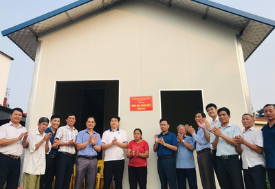 Doanh nghiệp TP. HCM tặng nhà "Đại đoàn kết" cho hộ nghèo ở xã Việt Lập, Tân Yên, Bắc Giang