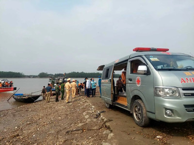 Vụ lật thuyền tại Quảng Ninh: Tìm thấy thi thể nạn nhân cuối cùng