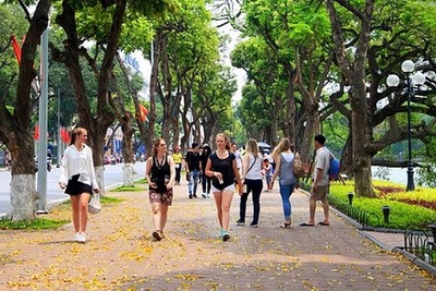 Trong 5 ngày nghỉ lễ, ngành du lịch Việt Nam đón khoảng 8 triệu lượt khách