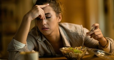 10 thực phẩm kích thích chứng đau nửa đầu