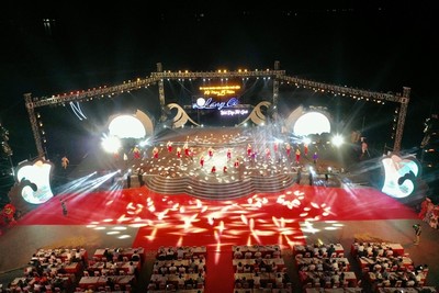 Thừa Thiên Huế long trọng tổ chức kỷ niệm 15 năm “Lăng Cô – Vịnh đẹp thế giới”