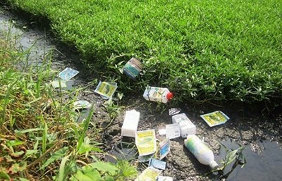 Nông dân Thừa Thiên Huế: Nói “không” với bao bì bảo vệ thực vật trên đồng