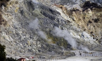 Italy: Siêu núi lửa Campi Flegrei hứng chịu trận động đất mạnh nhất 40 năm qua