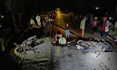 Đắk Lắk: Hai xe máy đối đầu, 4 thanh niên tử vong tại chỗ