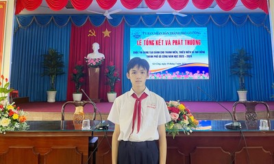 Tiền Giang: Một học sinh lớp 8 đoạt giải Nhất với mô hình “Nhà vệ sinh trường học văn minh”