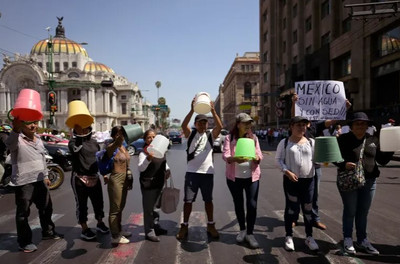 Mexico: Cảnh sát phong toả giao thông vì thiếu nước sạch