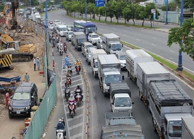 TPHCM: Đề xuất thu phí ô tô lưu thông vào trung tâm thành phố