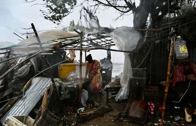 Bão Remal đổ bộ Nam Á, gây thiệt hại lớn cho Ấn Độ và Bangladesh