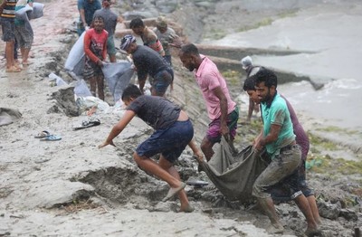 Bão Remal tại Bangladesh và Ấn Độ khiến ít nhất 65 người thiệt mạng