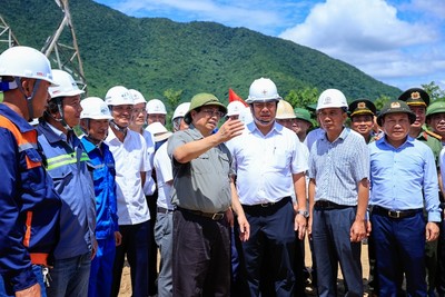 Thủ tướng Chính phủ kiểm tra, đôn đốc 2 công trình trọng điểm tại Quảng Bình