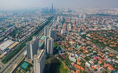 Thị trường bất động sản 'nín thở' chờ khai thông chính sách mới