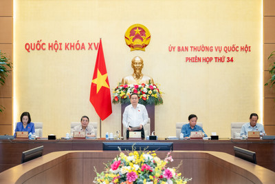Chủ tịch Quốc hội Trần Thanh Mẫn chủ trì Phiên họp thứ 34 của Ủy ban Thường vụ Quốc hội