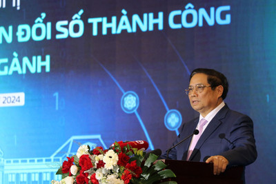 Thủ tướng Phạm Minh Chính dự Hội nghị giới thiệu mô hình chuyển đổi số thành công cấp bộ, ngành