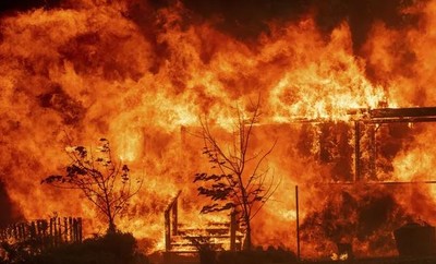 Mỹ: Cháy rừng dữ dội tại bang California, hơn 1.000 người phải sơ tán