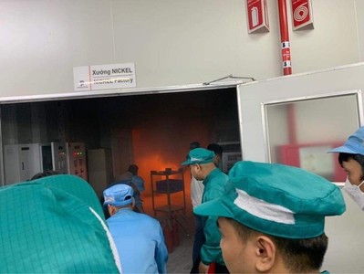 Cháy tại công ty linh kiện điện tử trong khu công nghiệp ở Vĩnh Phúc