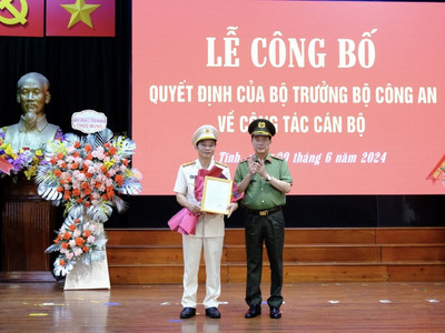 Hà Tĩnh: Công bố quyết định bổ nhiệm Giám đốc Công an tỉnh