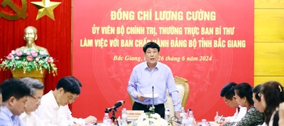 Thường trực Ban Bí thư Lương Cường làm việc với Tỉnh ủy Bắc Giang