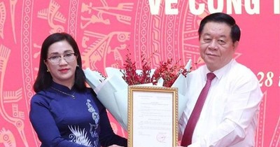 Bà Đinh Thị Mai giữ chức Phó trưởng Ban Tuyên giáo Trung ương