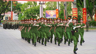 Thừa Thiên Huế: Tổ chức lễ ra mắt lực lượng tham gia bảo vệ an ninh trật tự ở cơ sở