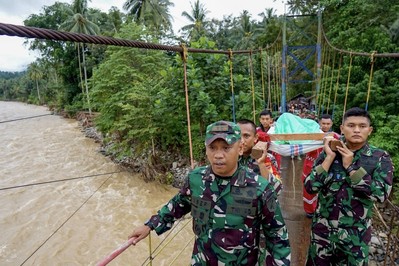 Lở đất tại Indonesia: Thương vong tăng, thời tiết xấu cản trở hoạt động cứu hộ