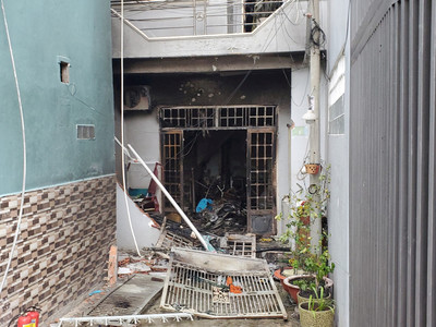 TP.HCM: Cháy nhà trong đêm, 3 người trong một gia đình tử vong