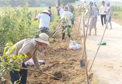 Thừa Thiên Huế: Chuyển biến môi trường nông thôn mới