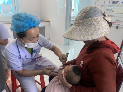 Việt Nam đã bổ sung 1 liều vaccine phòng bệnh bạch hầu cho trẻ