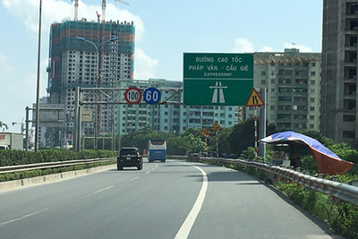 Tạm thời phân luồng cao tốc Cầu Giẽ-Ninh Bình để thi công nút giao và đường nối