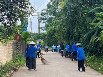 Đoàn viên, thanh niên Thái Nguyên đồng loạt ra quân vệ sinh môi trường