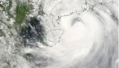 Trung Quốc: Cơn bão số 4 - Bão Prapiroon đổ bộ vào tỉnh Hải Nam