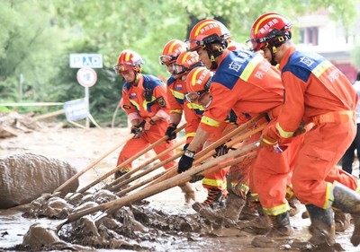 Trung Quốc: Kích hoạt ứng phó khẩn cấp cứu trợ thiên tai mức cao nhất tại tỉnh Thiểm Tây