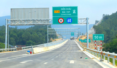 Bộ GTVT yêu cầu khắc phục các tồn tại ở cao tốc Diễn Châu - Bãi Vọt