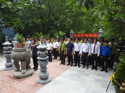 Nhiều hoạt động tri ân kỷ niệm 77 năm ngày Thương binh-Liệt sĩ của Vườn Quốc gia Phong Nha-Kẻ Bàng