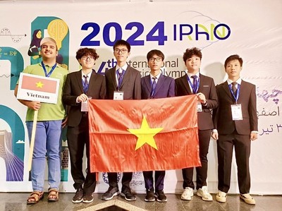 Học sinh Việt Nam đoạt huy chương kỳ thi Olympic Vật lý quốc tế 2024