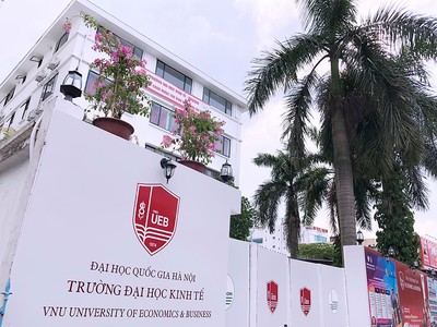 Đại học Kinh tế - ĐHQGHN công bố điểm chuẩn trúng tuyển 2024