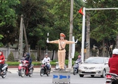 Hà Tĩnh: Bảo đảm trật tự ATGT trong dịp Lễ Quốc Khánh và tháng cao điểm cho học sinh đến trường