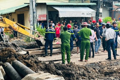 Cần Thơ: Sạt lở đất vùi lấp 2 công nhân tại công trình cầu Trần Hoàng Na