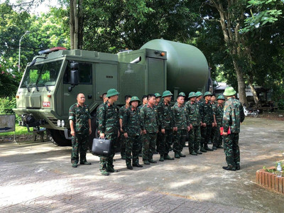 Nghệ An: Công binh dò mìn tại hiện trường vụ nổ khiến 4 người thương vong