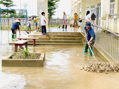 Đảm bảo vệ sinh môi trường, phòng chống dịch bệnh, an toàn thực phẩm do bão, mưa lũ gây ra