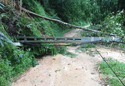 Tuyên Quang: 2 bố con mất tích do lũ cuốn trôi