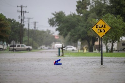 Mỹ: Bão Francine đổ bộ, gây nguy cơ lũ lụt tại bang Louisiana